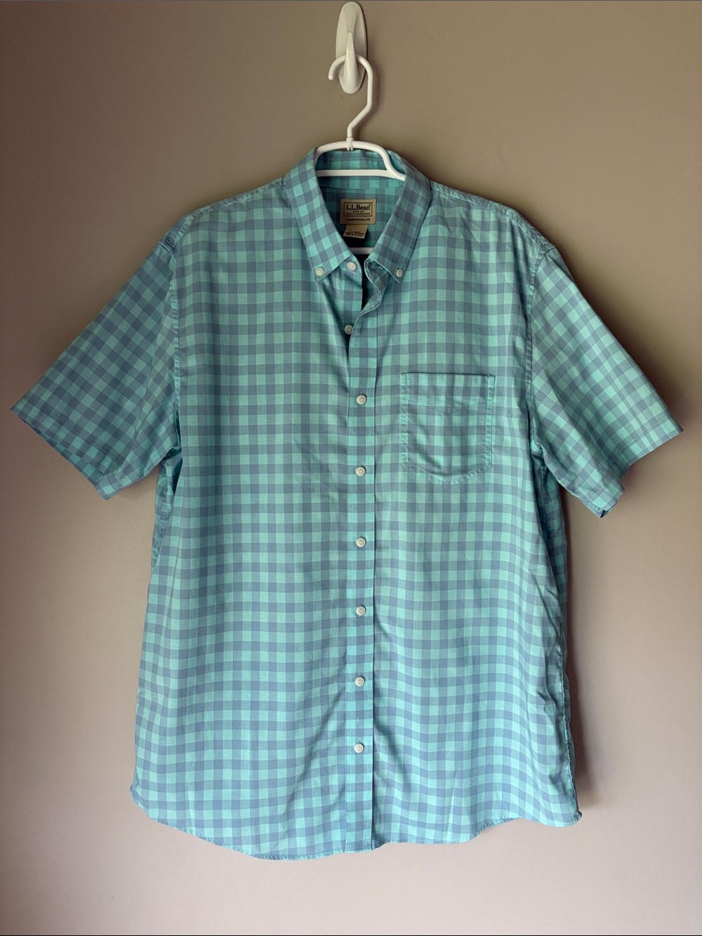 L.L. Bean Men’s Blue Gingham Short Sleeve Traditional Fit Large Tall Button Down